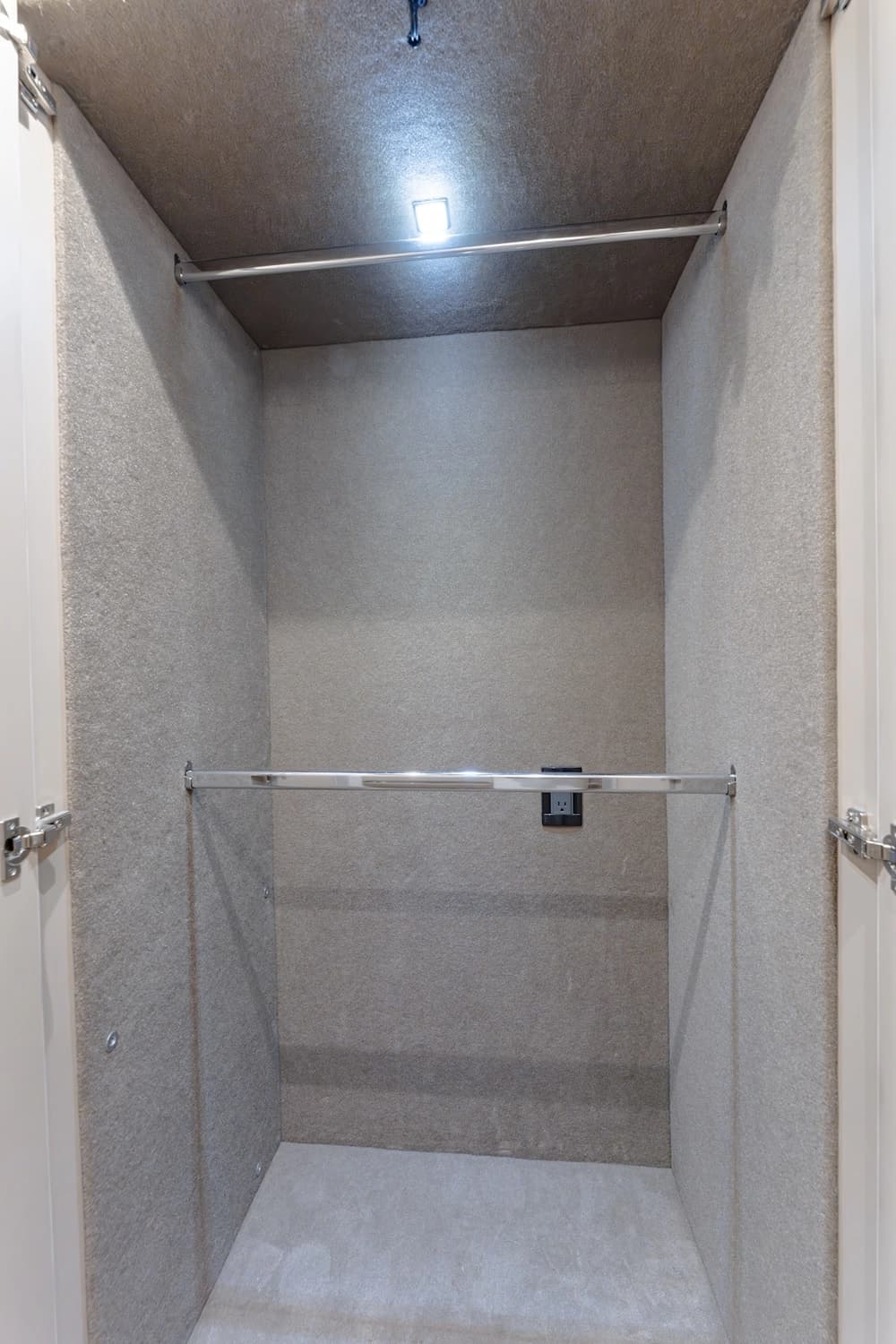 2021 Prevost Emerald H3-45 Motorhome - Image 42