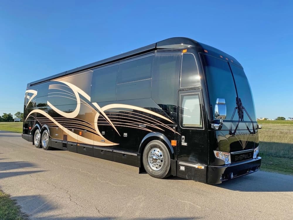 2021 Prevost Emerald H3-45 Motorhome - Image 6