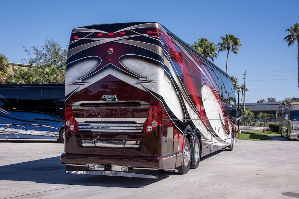 2020 Prevost Liberty H3-45 Motorhome - Image 2