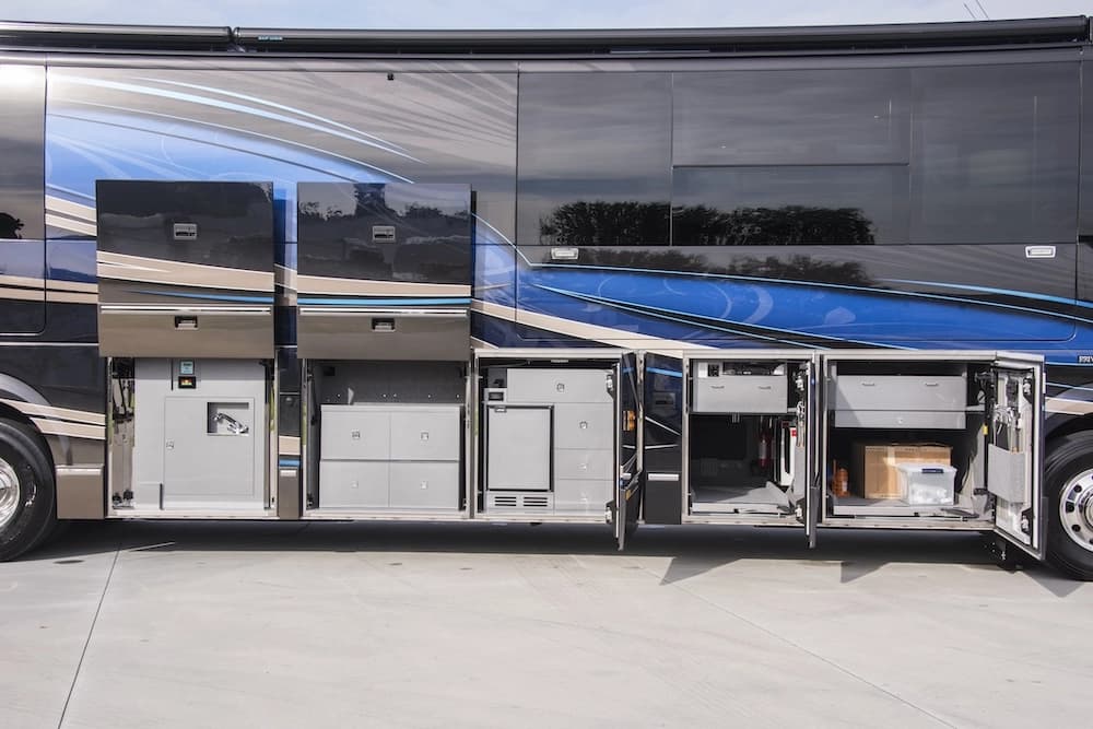 2018 Prevost Liberty Elegant Lady H3-45 Motorhome - Image 25