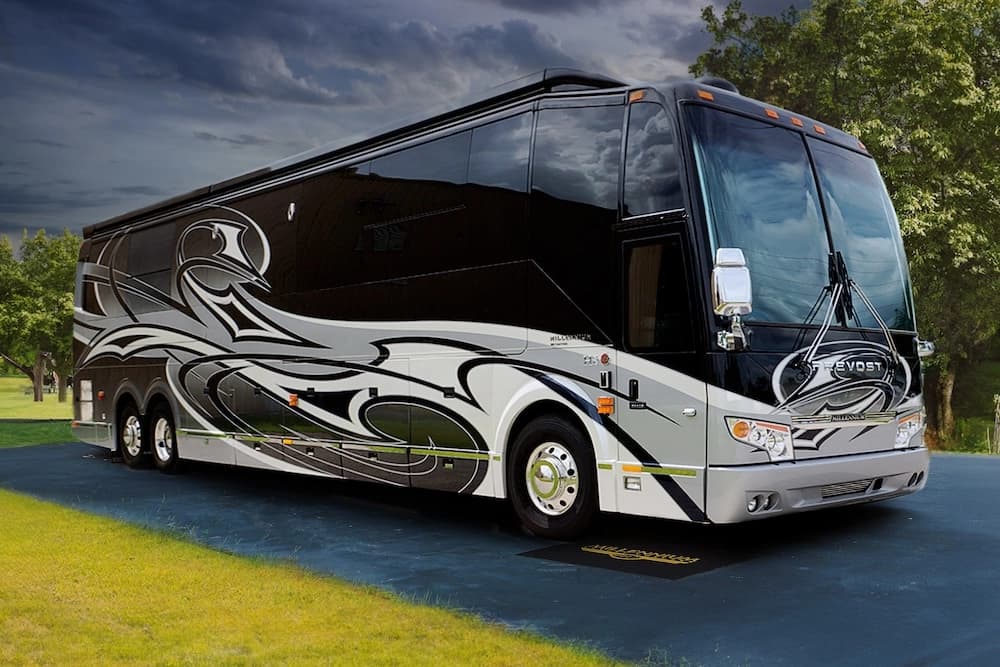 2017 Prevost Millennium H3-45 Motorhome - Image 1