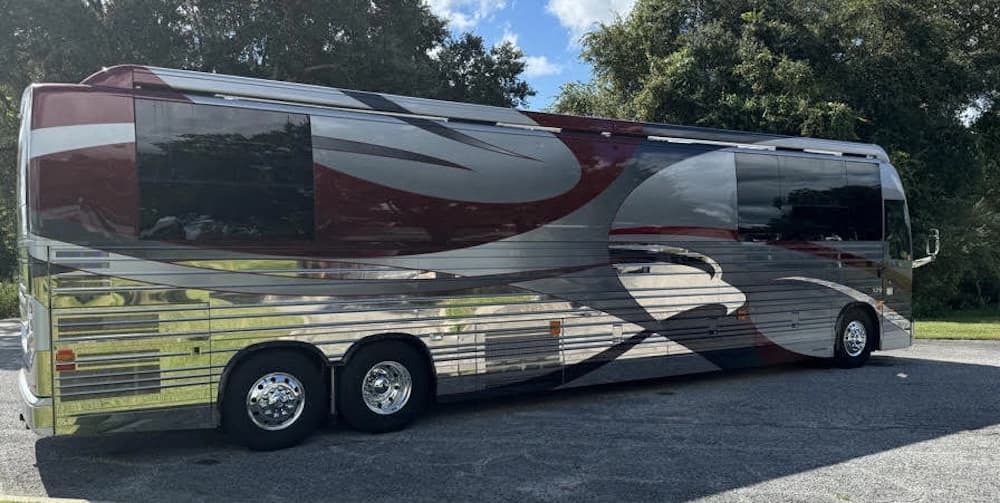 2022 Prevost Star X3 Motorhome - Image 6