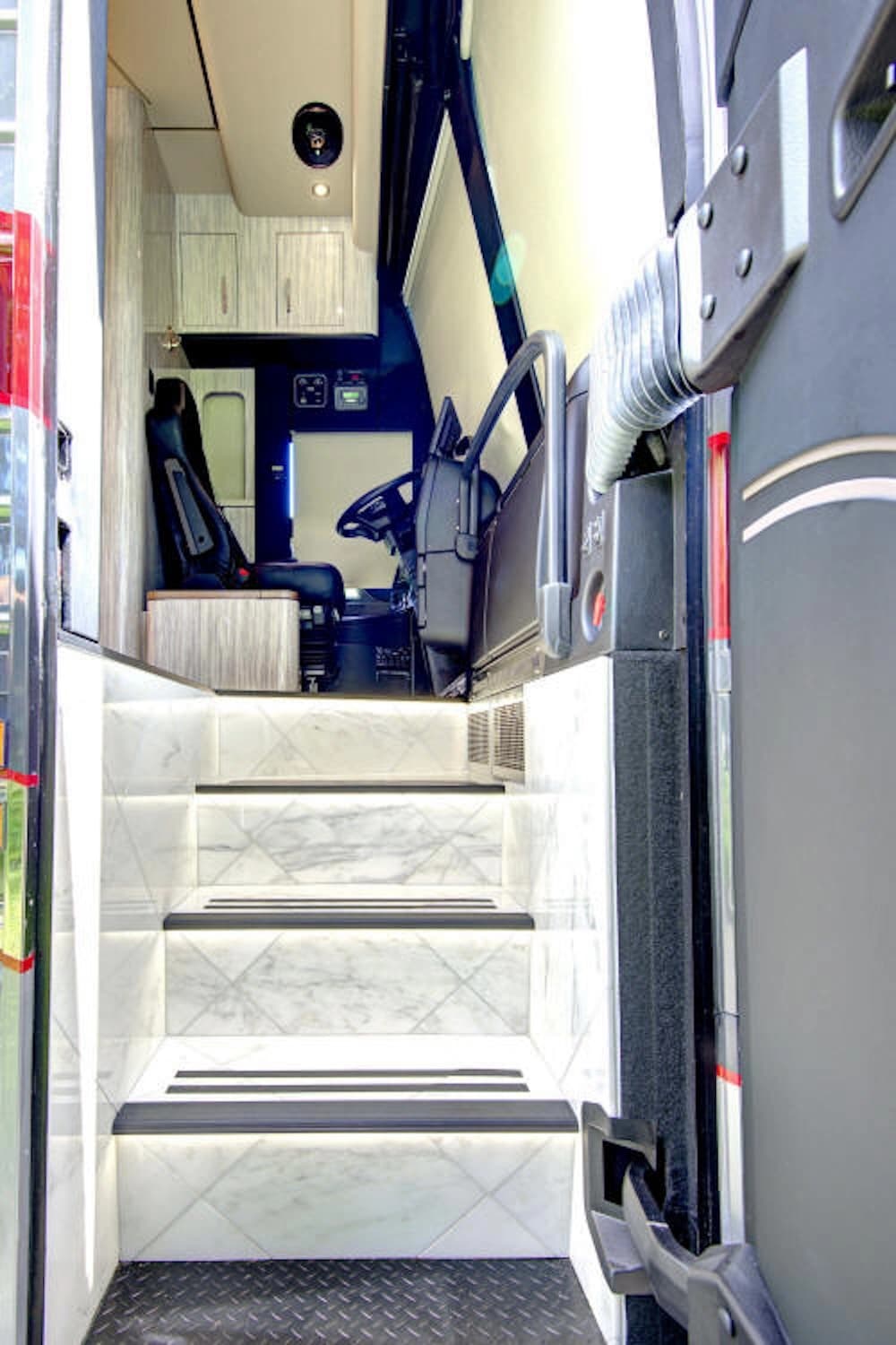 2022 Prevost Star X3 Motorhome - Image 9