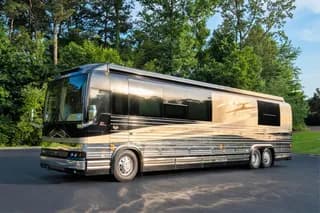 2007 Prevost Marathon XLII bus