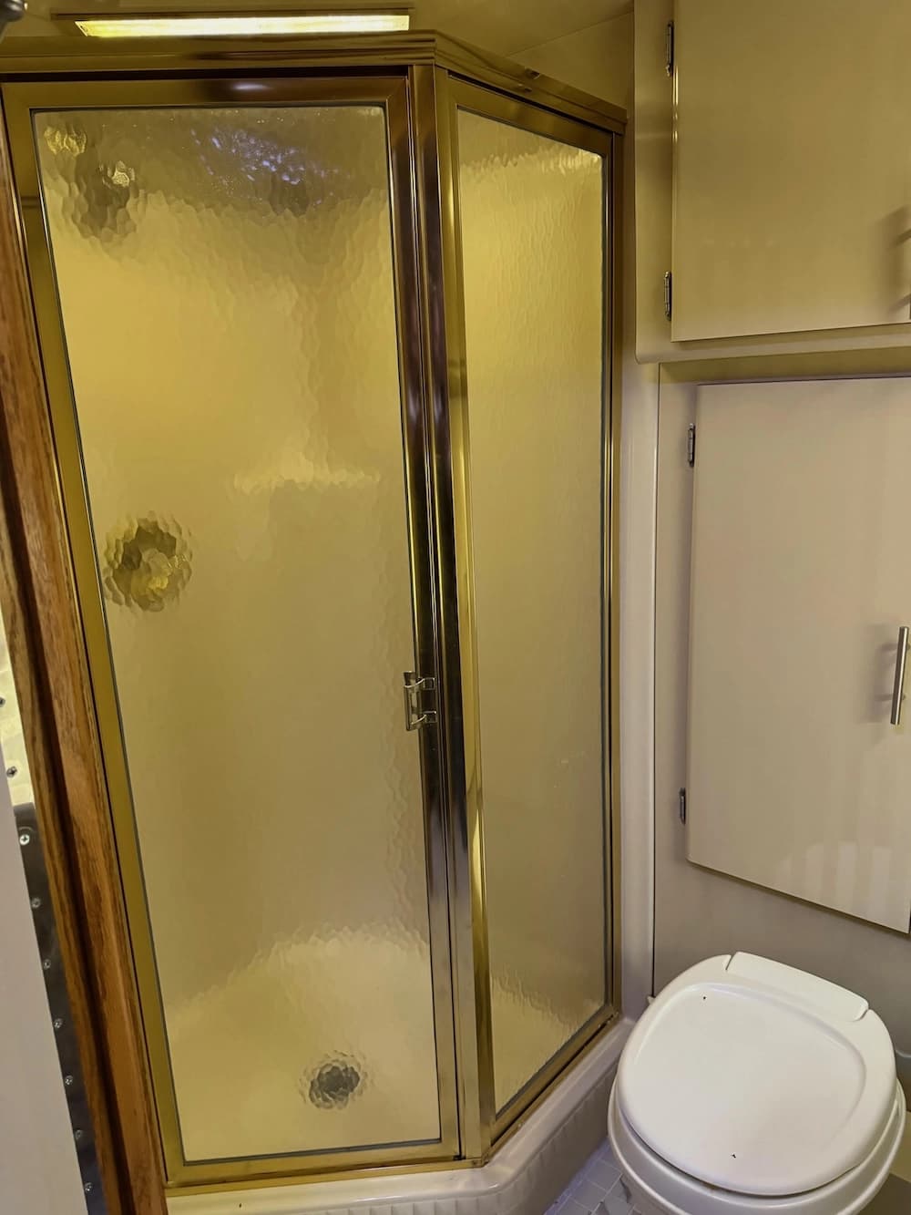 1987 Prevost Angola XL 40 Motorhome - Image 12
