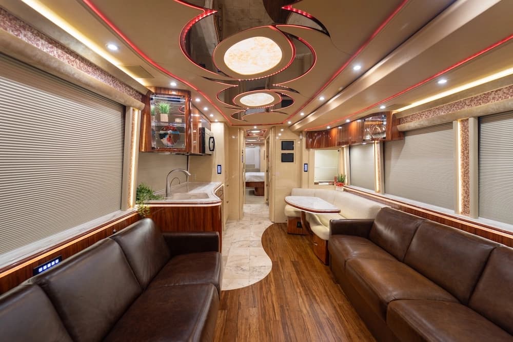 2016 Prevost Marathon X3 Motorhome - Image 2