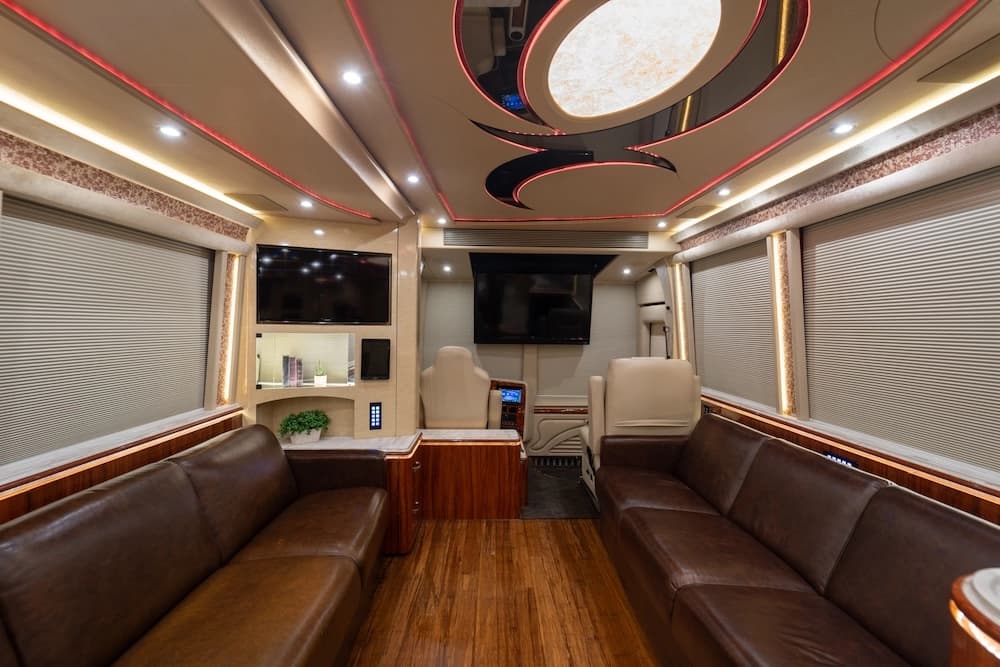 2016 Prevost Marathon X3 Motorhome - Image 26