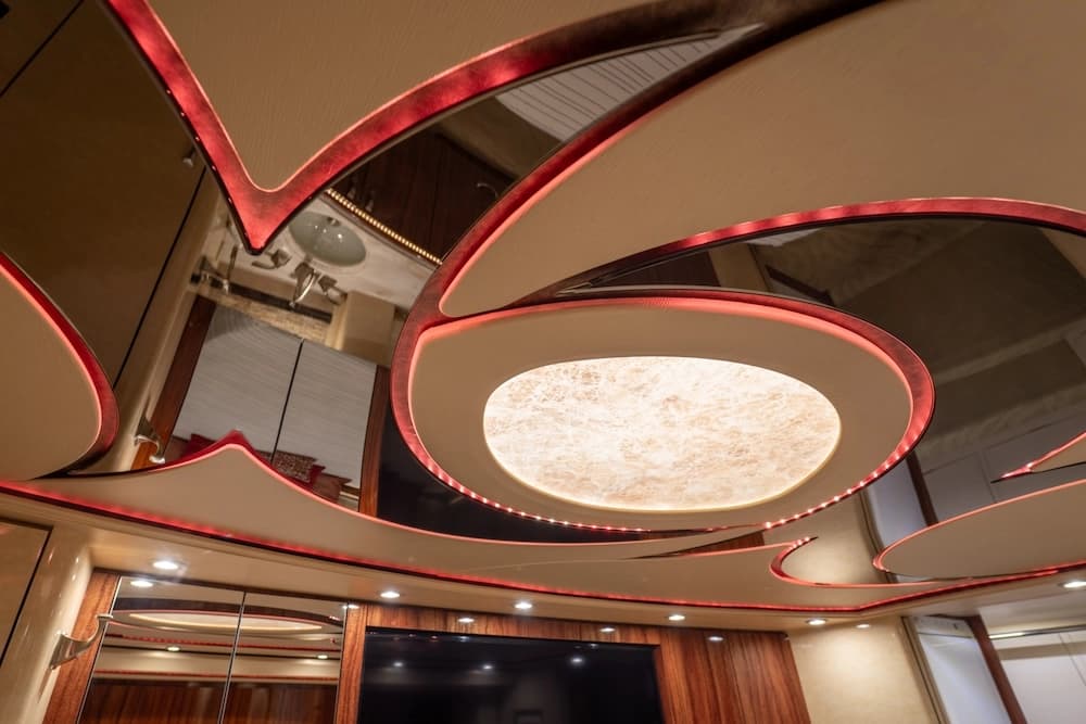 2016 Prevost Marathon X3 Motorhome - Image 31