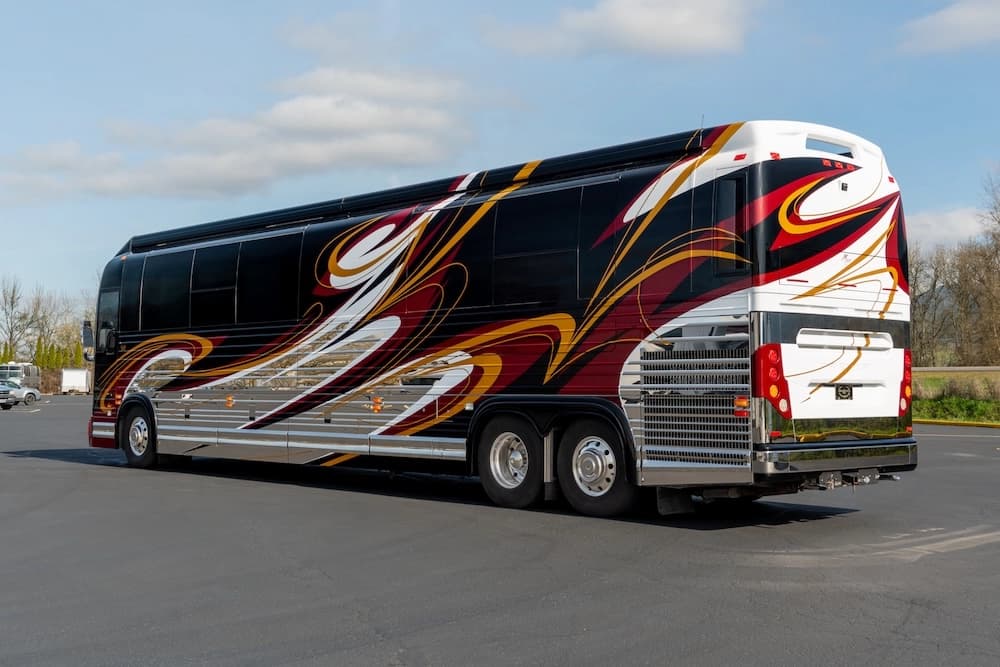 2016 Prevost Marathon X3 Motorhome - Image 35