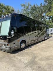 2008 Prevost Marathon H3-45 bus