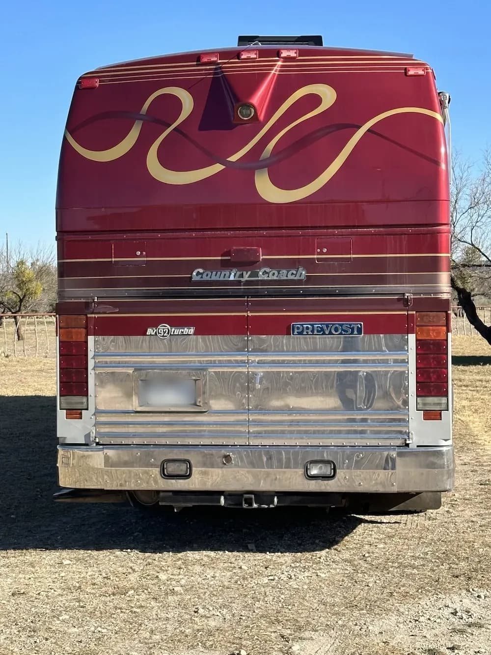 1992 Prevost Country Coach XL 40 Motorhome - Image 4
