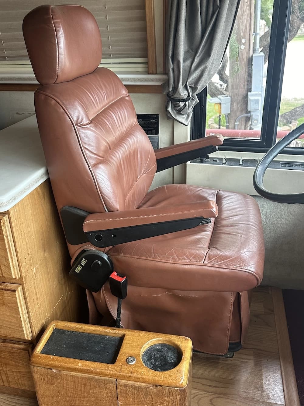 1992 Prevost Country Coach XL 40 Motorhome - Image 8