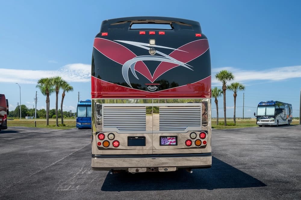 2013 Prevost Marathon XLII Motorhome - Image 30