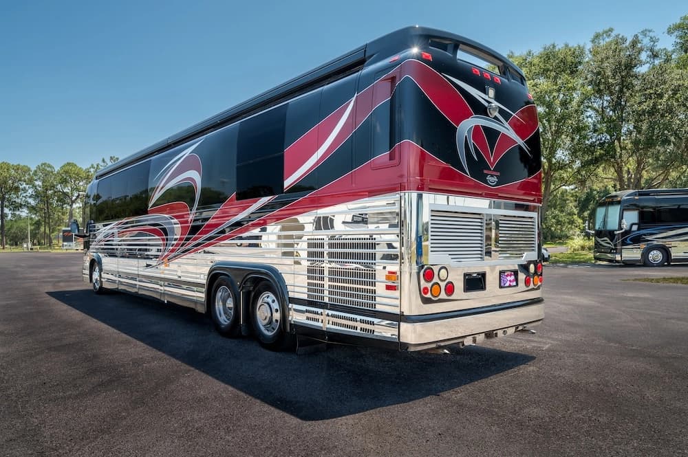 2013 Prevost Marathon XLII Motorhome - Image 35