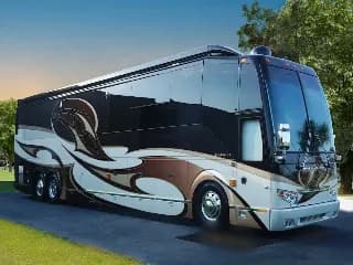 2014 Prevost Millennium H3-45 bus