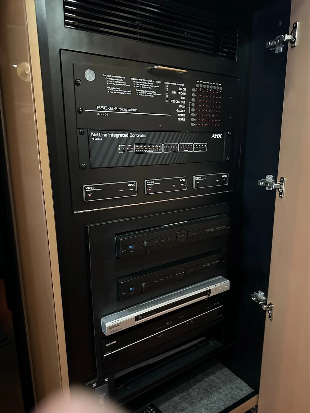 2007 Prevost Featherlite H3-45 Motorhome - Image 29