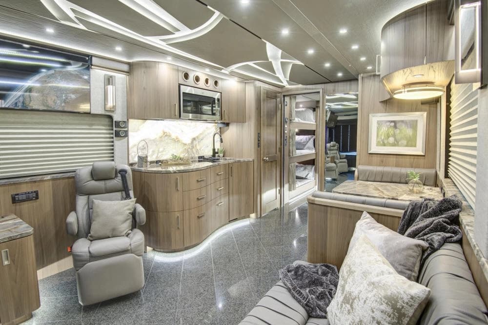 2024 Prevost Florida Coach X3 Motorhome - Image 10