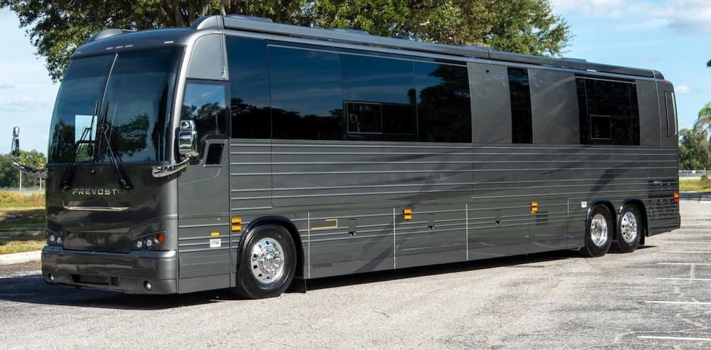 2024 Prevost Florida Coach X3 Motorhome - Image 7