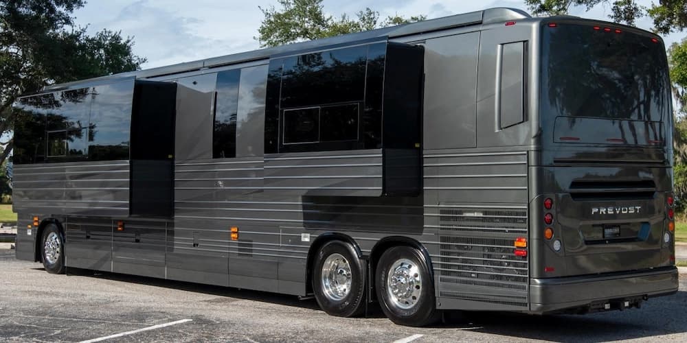 2024 Prevost Florida Coach X3 Motorhome - Image 8