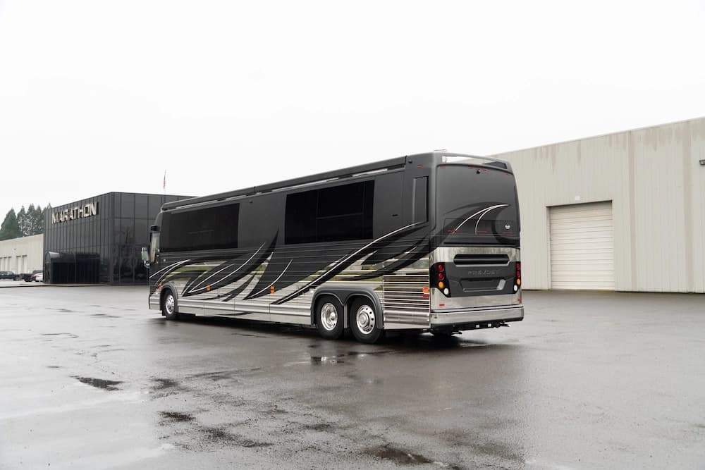 2024 Prevost Marathon X3 Motorhome - Image 49