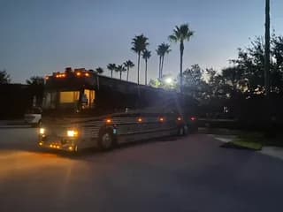 1999 Prevost Liberty XL bus