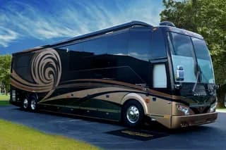 2014 Prevost Millennium H3-45 bus