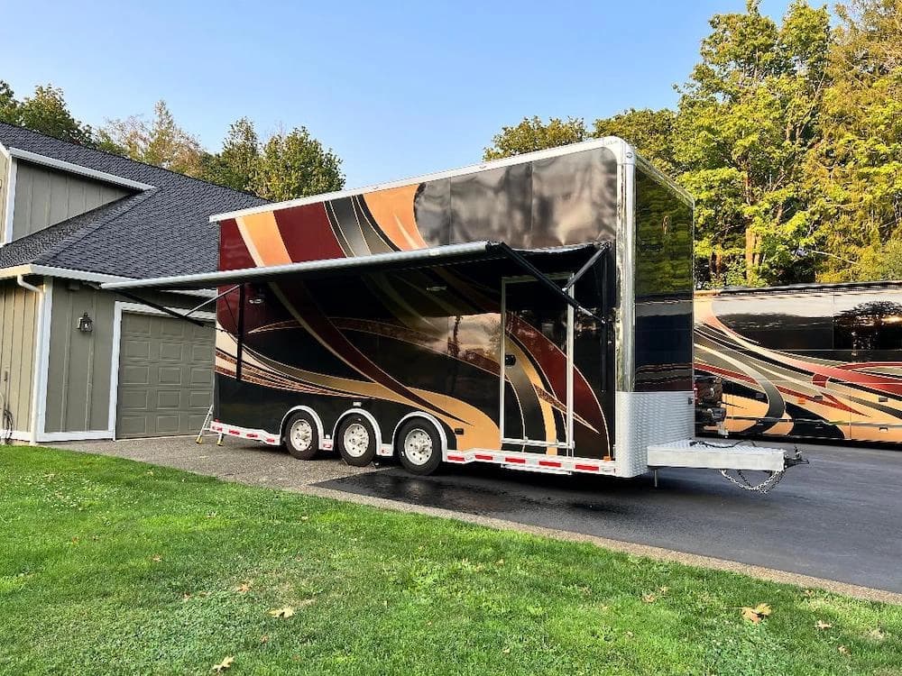 2008 Prevost Millennium H3-45 Motorhome - Image 27