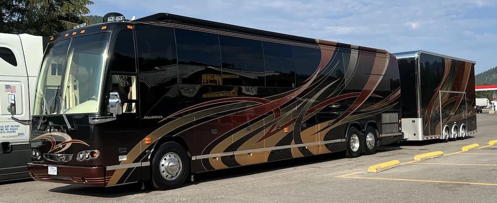 2008 Prevost Millennium H3-45 Motorhome - Image 5