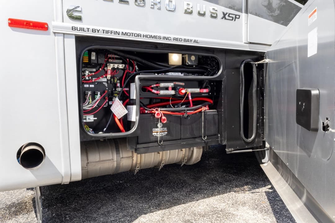2022 Tiffin Allegro Motorcoach - Image 35