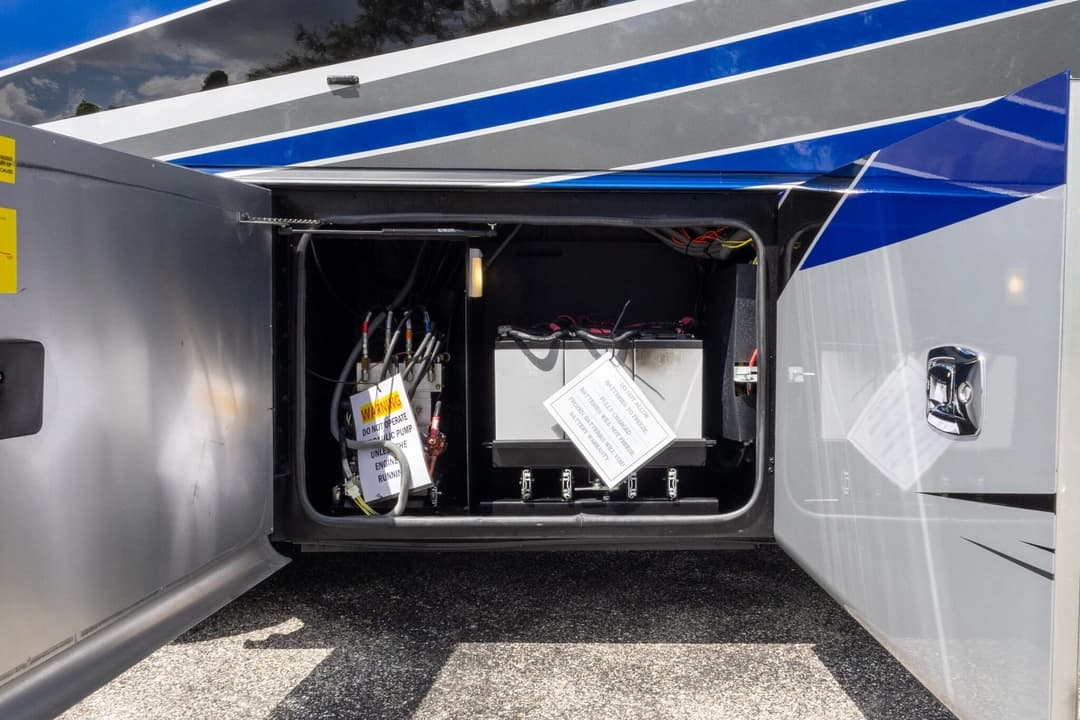 2022 Tiffin Allegro Motorcoach - Image 44