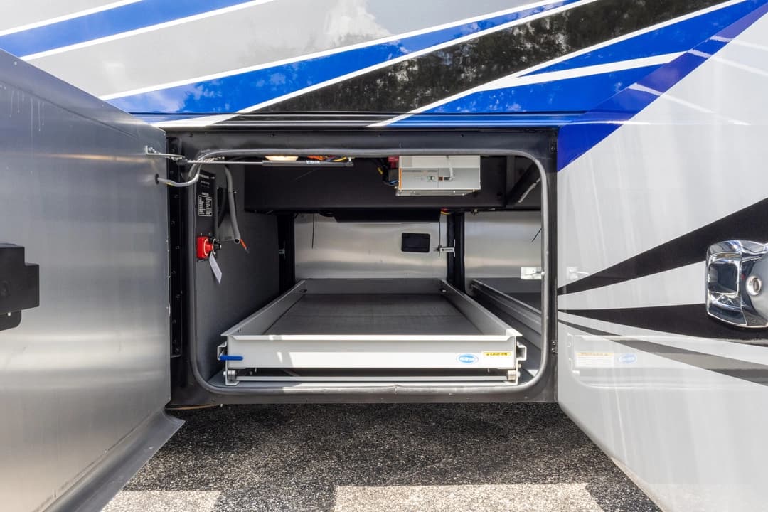 2022 Tiffin Allegro Motorcoach - Image 45