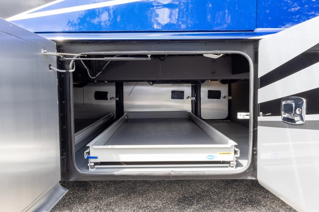 2022 Tiffin Allegro Motorcoach - Image 46