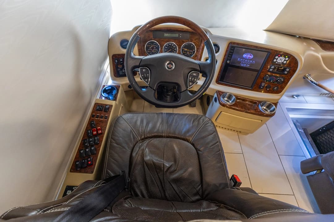 2017 Entegra Cornerstone 45B Motorcoach - Image 13