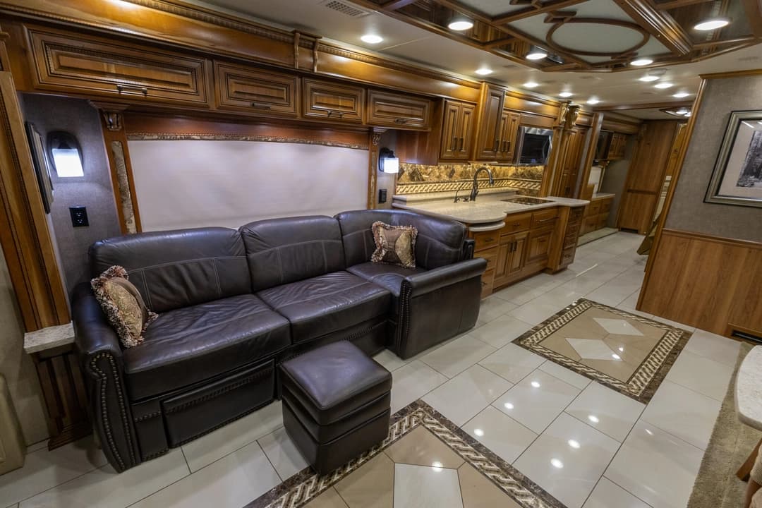 2017 Entegra Cornerstone 45B Motorcoach - Image 17