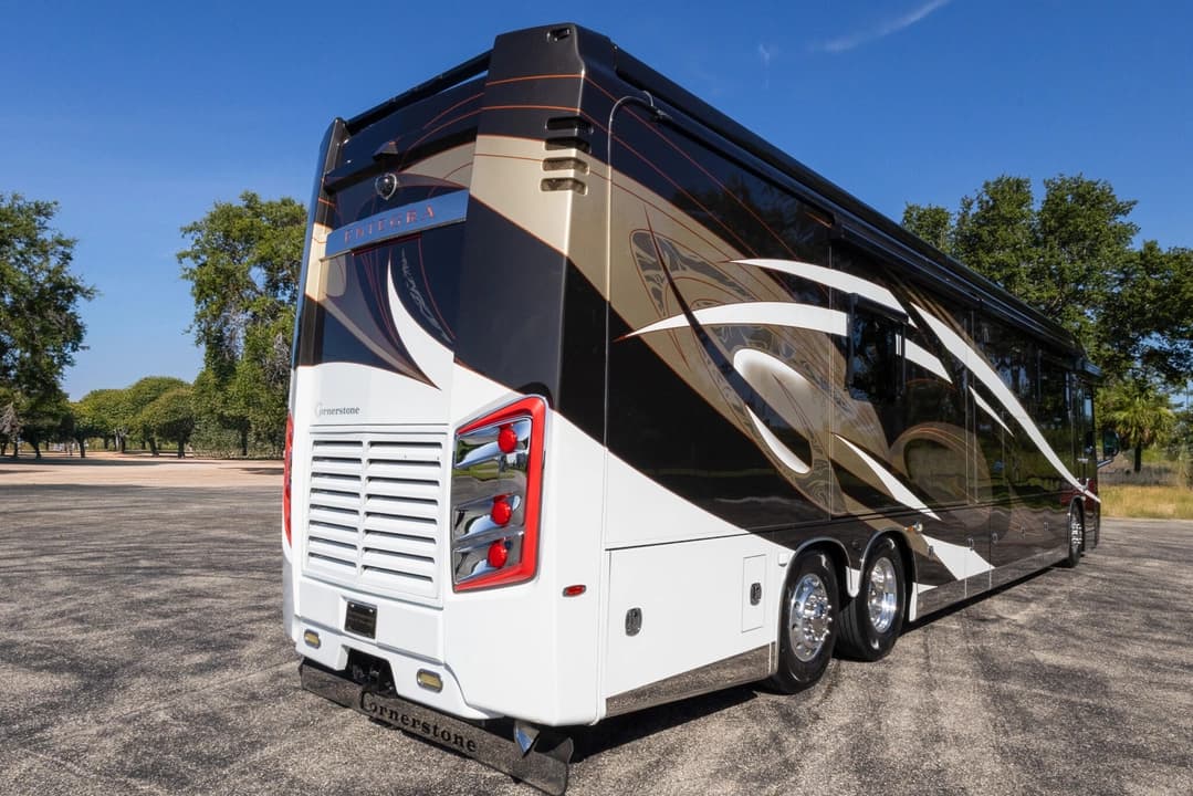 2017 Entegra Cornerstone 45B Motorcoach - Image 5