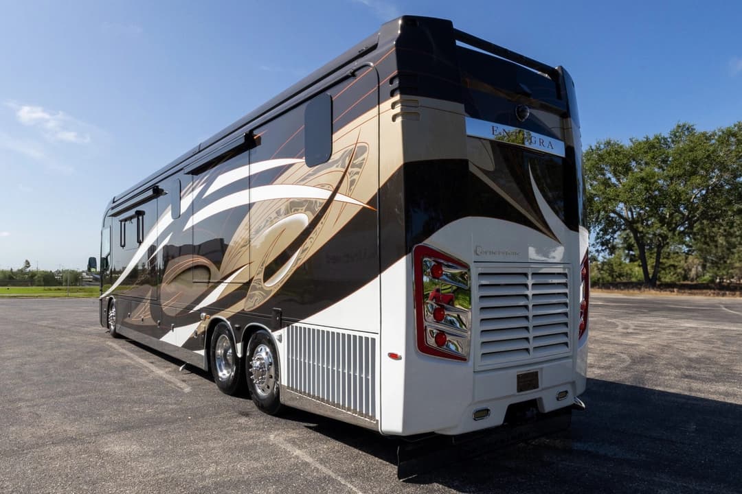 2017 Entegra Cornerstone 45B Motorcoach - Image 7