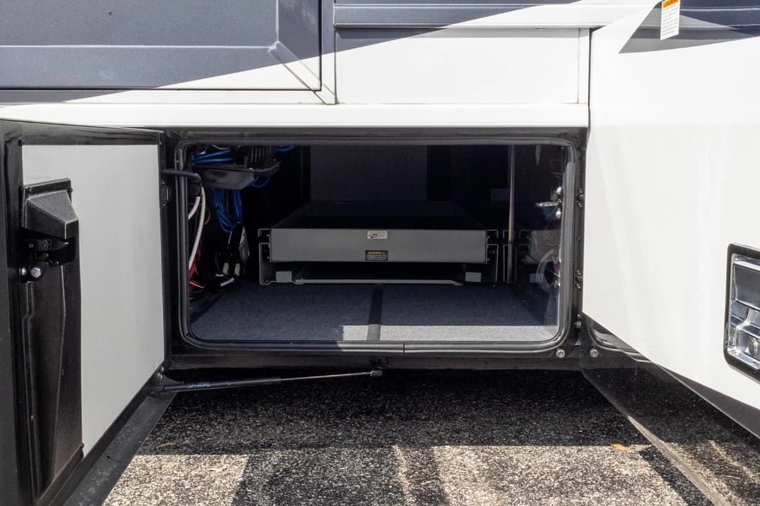 2023 New Aire Diesel Pusher 3545 Motorcoach - Image 42