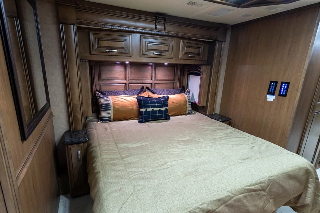 2013 Entegra Cornerstone 45K Motorcoach - Image 26