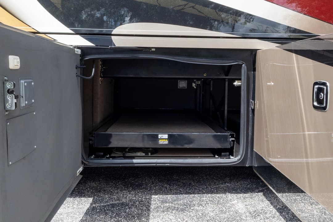 2013 Entegra Cornerstone 45K Motorcoach - Image 43