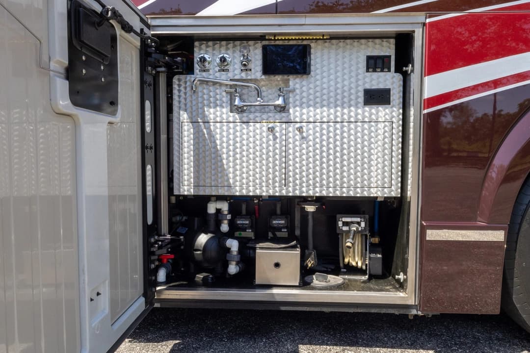 2017 Millennium H3-45 Motorcoach - Image 45