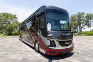 2020 King Aire 4533 bus