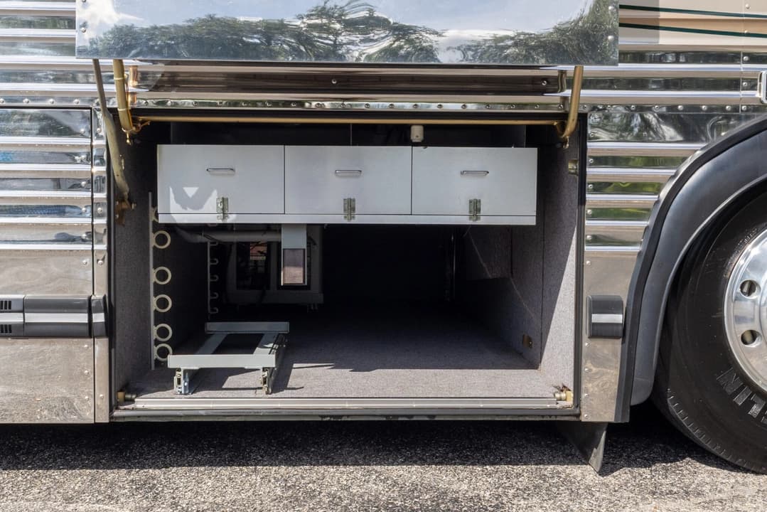 1988 Prevost Liberty 40XL Motorcoach - Image 34