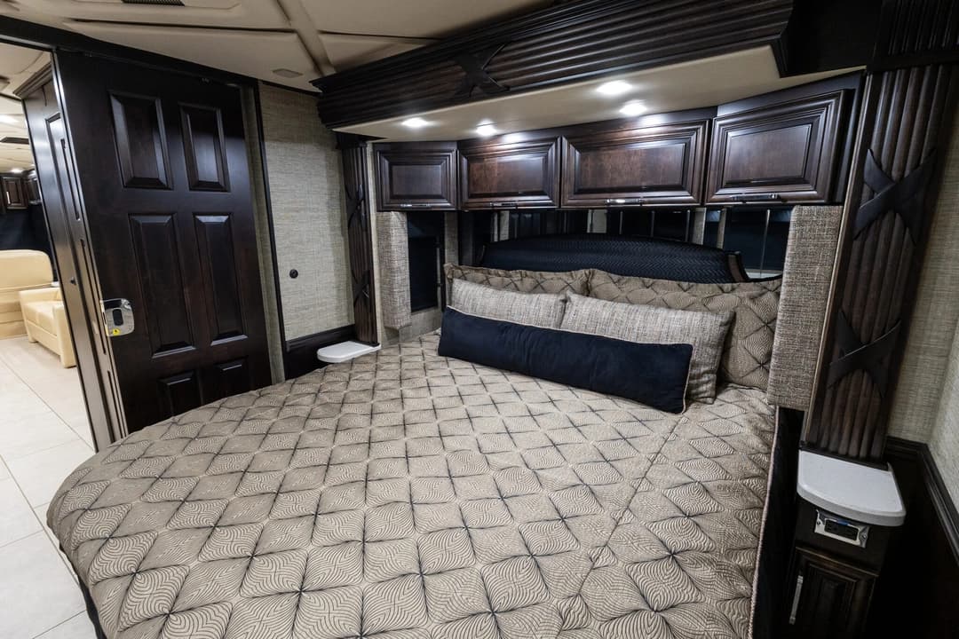 2020 Newmar Mountain Aire Motorhome - Image 26