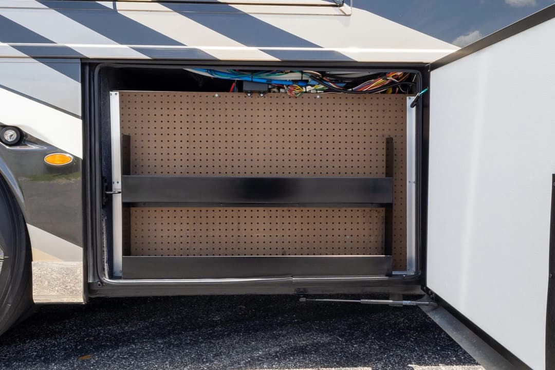2020 Newmar Mountain Aire Motorhome - Image 36