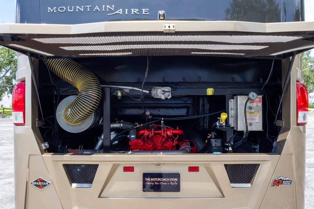 2020 Newmar Mountain Aire Motorhome - Image 50