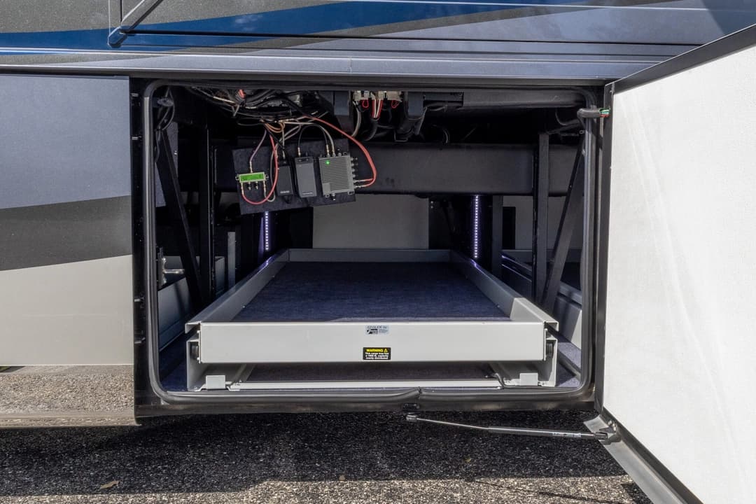 2019 Newmar Mountain Aire Diesel Pusher 4551 Motorhome - Image 38