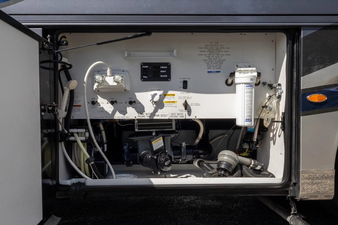 2019 Newmar Mountain Aire Diesel Pusher 4551 Motorhome - Image 48