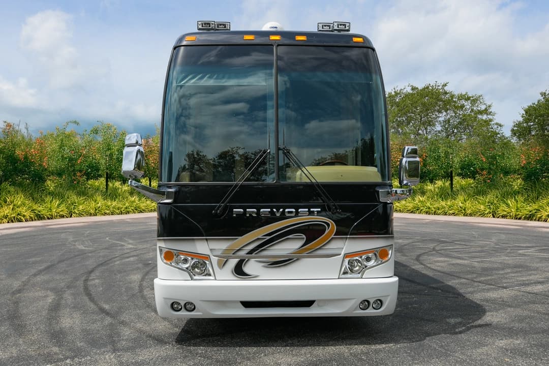 2003 Prevost Liberty H3-45 - Image 12