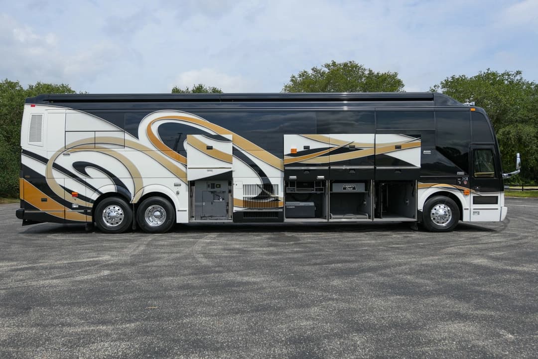 2003 Prevost Liberty H3-45 - Image 30