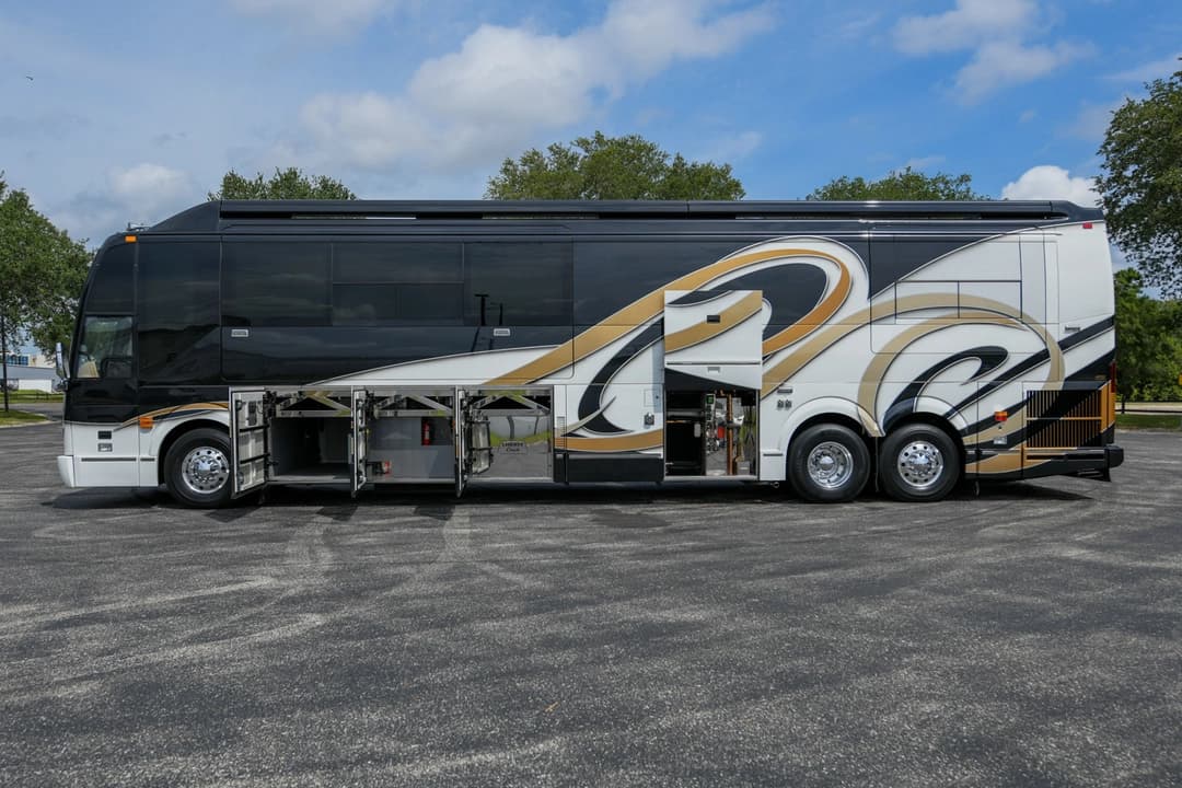 2003 Prevost Liberty H3-45 - Image 31